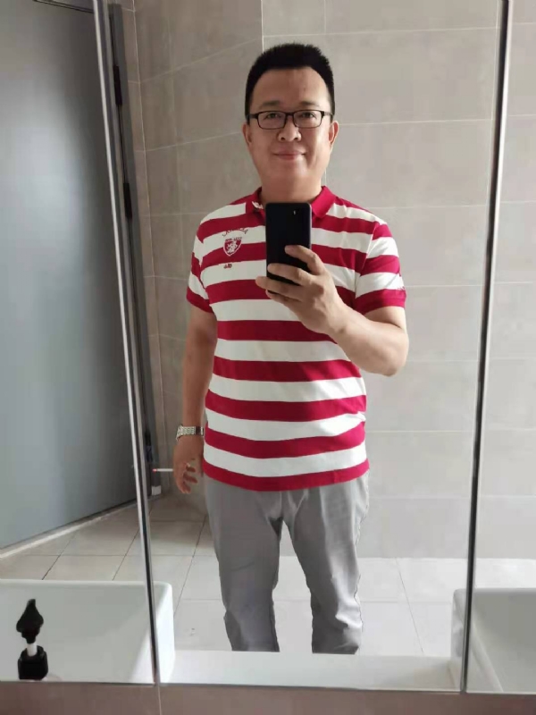 行走的打桩机的第一张照片--福清相亲服务中心
