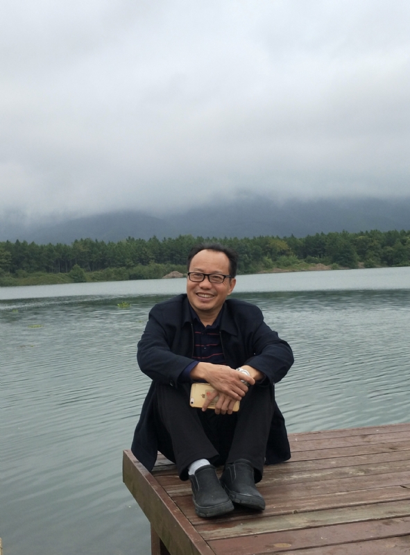 老牛的第一张照片--福清相亲服务中心