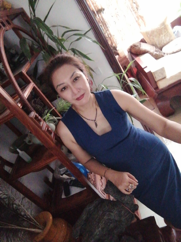 1975珠砂痣的第二张照片--福清相亲服务中心