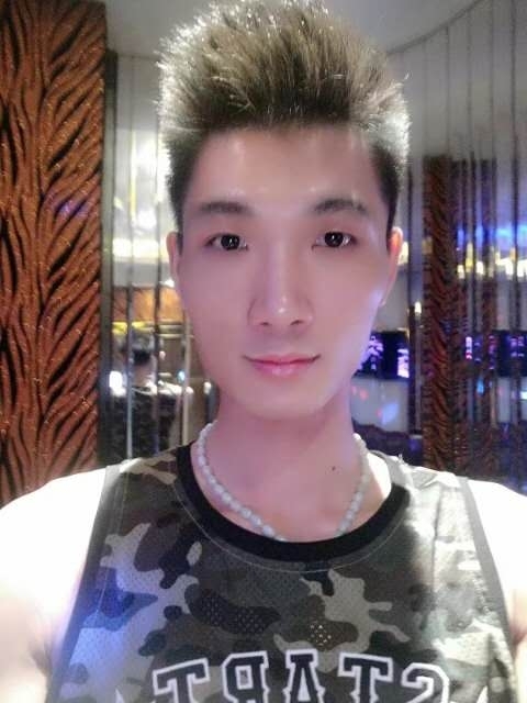 人生如戏的第一张照片--福清相亲服务中心