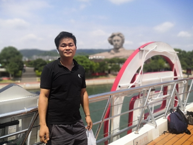 龙的传人的第一张照片--福清相亲服务中心