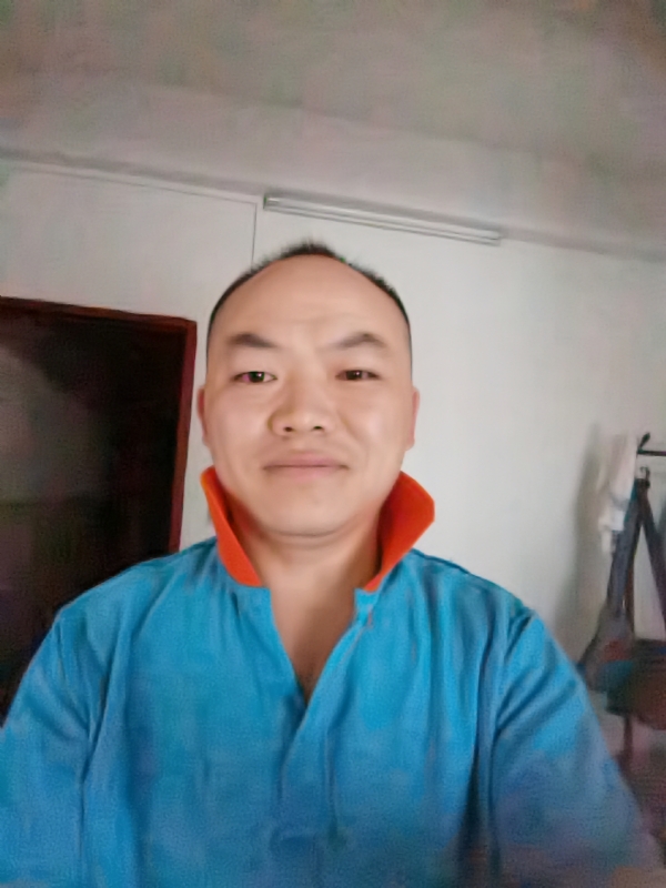 与子携老的第四张照片--福清相亲服务中心