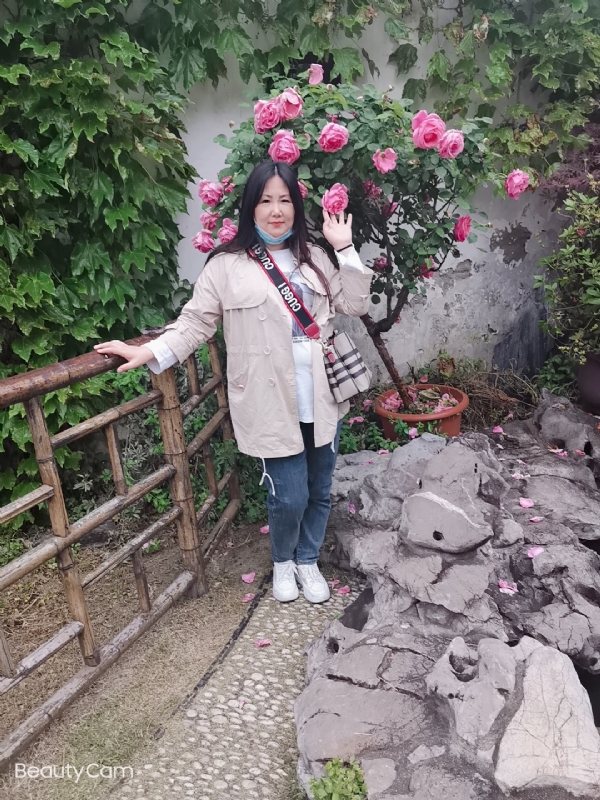 乖乖一女的第三张照片--福清相亲服务中心