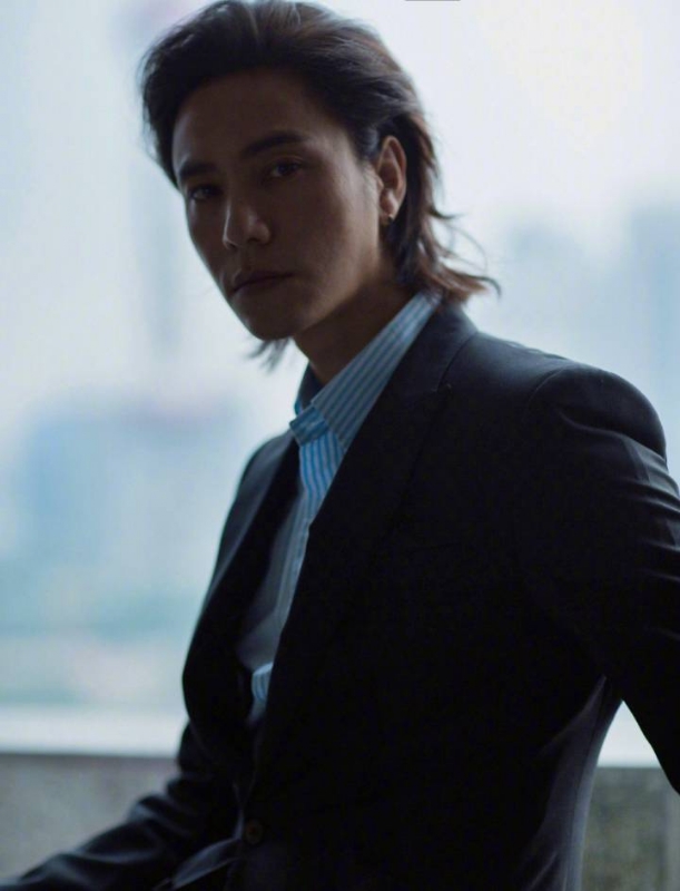 李嘉廷的第三张照片--福清相亲服务中心