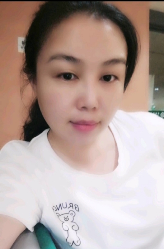 淡淡的云的第一张照片--福清相亲服务中心