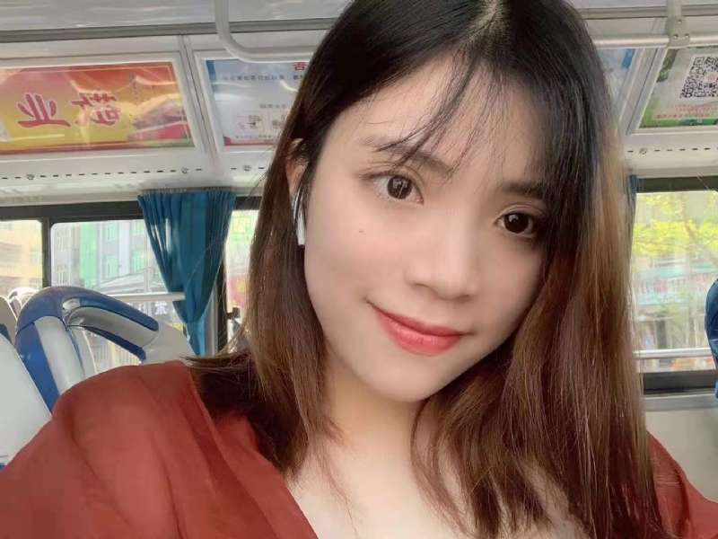 小眼睛的第一张照片--福清相亲服务中心