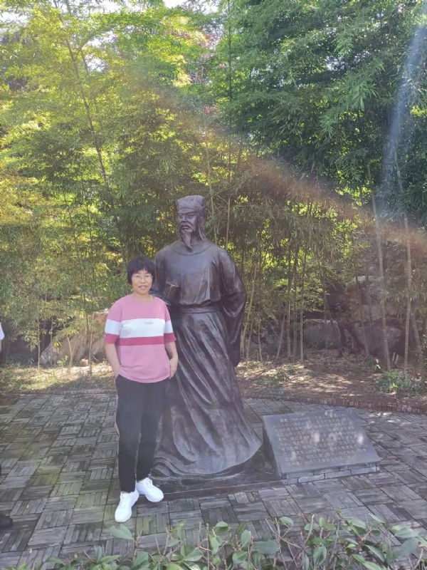 秋天的菊花的第一张照片--福清相亲服务中心