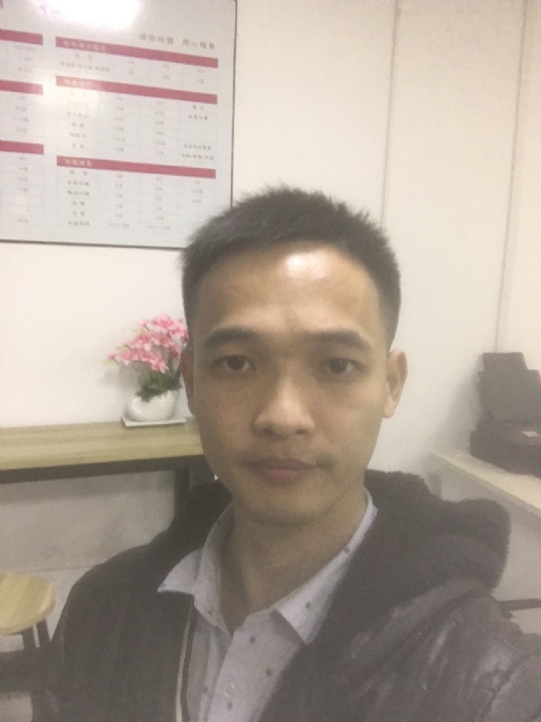 法律人小陈的第一张照片--福清相亲服务中心