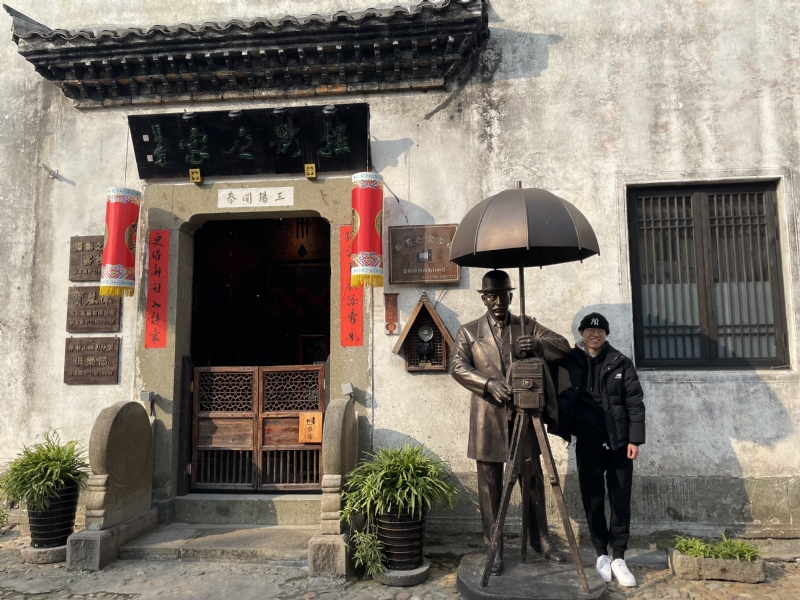 喝可乐的猫的第一张照片--福清相亲服务中心