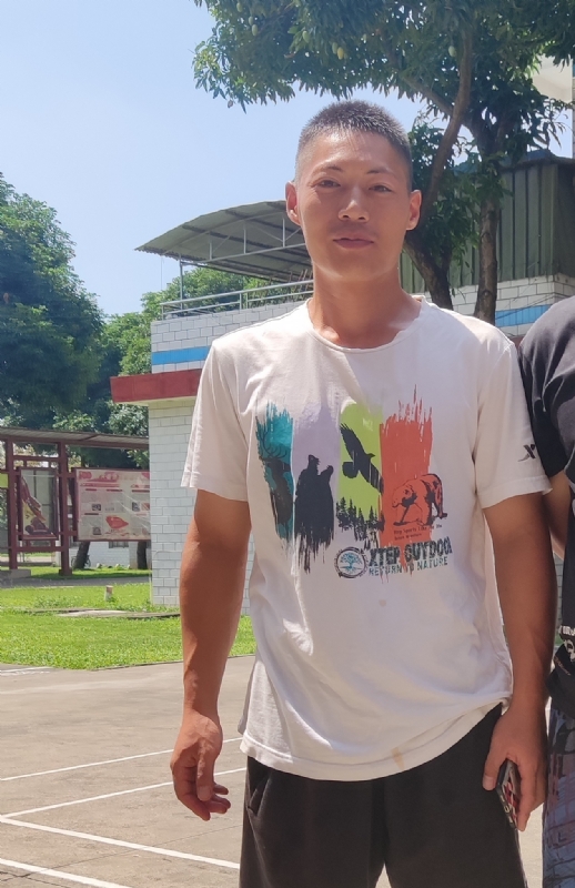 孤鹰的第一张照片--福清相亲服务中心