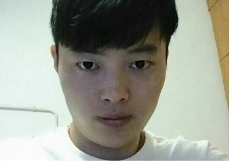 小张哥哥的第一张照片--福清相亲服务中心