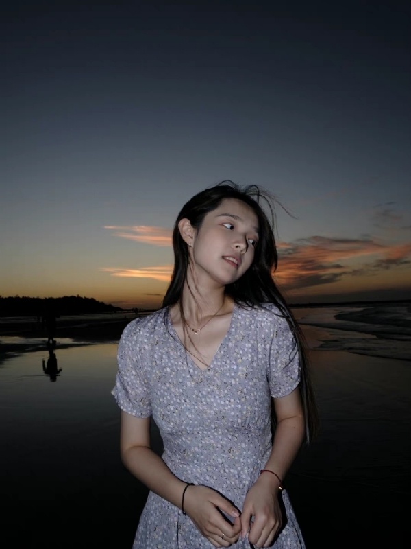 曉雯的第一张照片--福清相亲服务中心