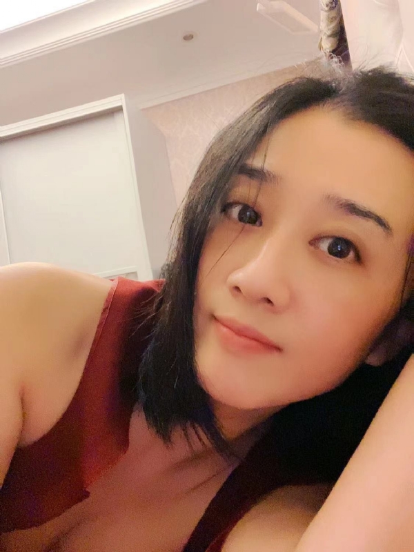 HongYu的第一张照片--福清相亲服务中心