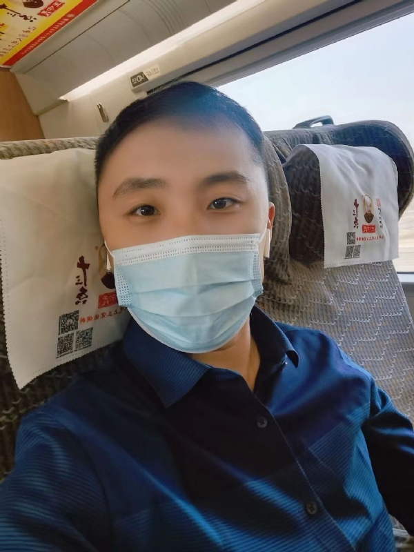 孤独的小屁猪的第二张照片--福清相亲服务中心