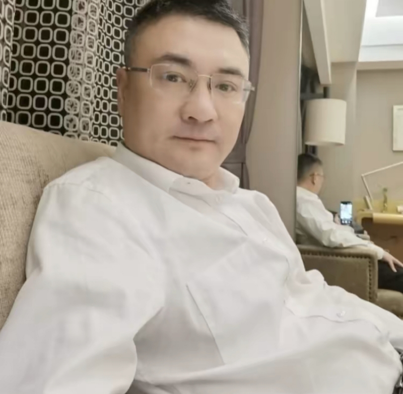 追逐的第二张照片--福清相亲服务中心