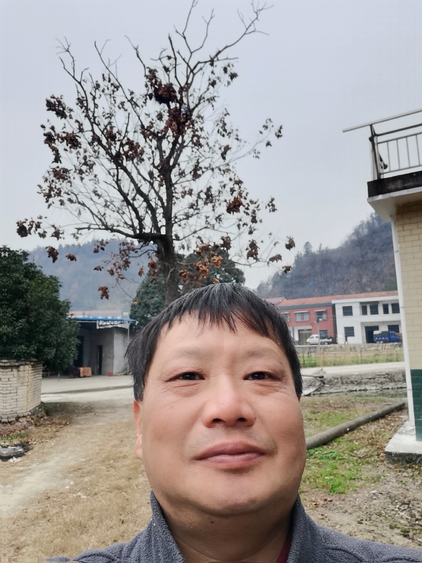 苏众青春冲浪的第一张照片--福清相亲服务中心