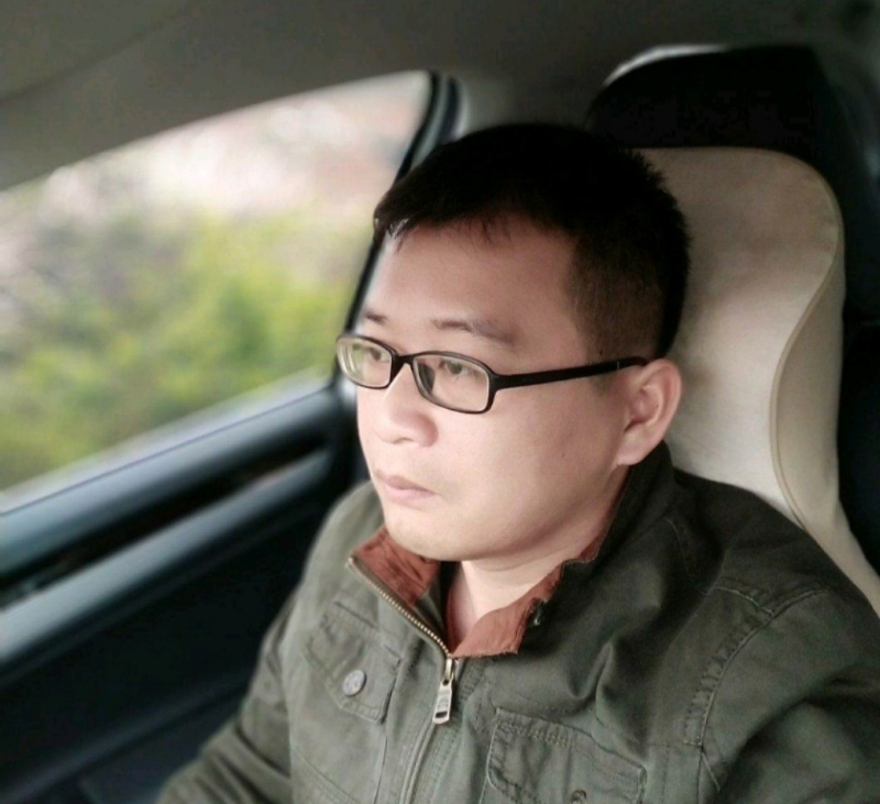 海风吹动你的心的第二张照片--福清相亲服务中心