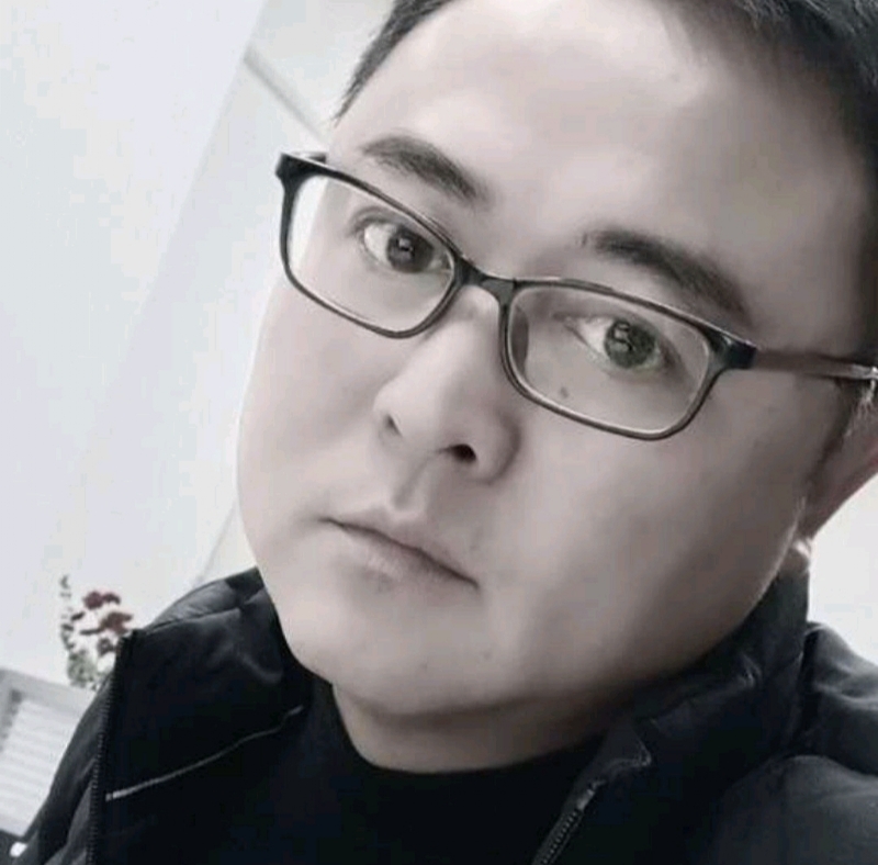 小石头的第二张照片--福清相亲服务中心