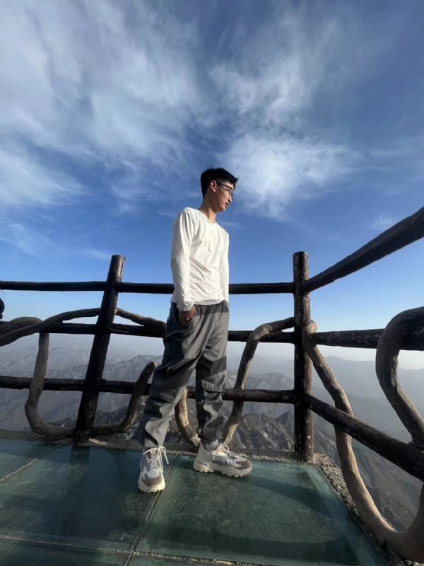 怜ぁ熙的第一张照片--福清相亲服务中心