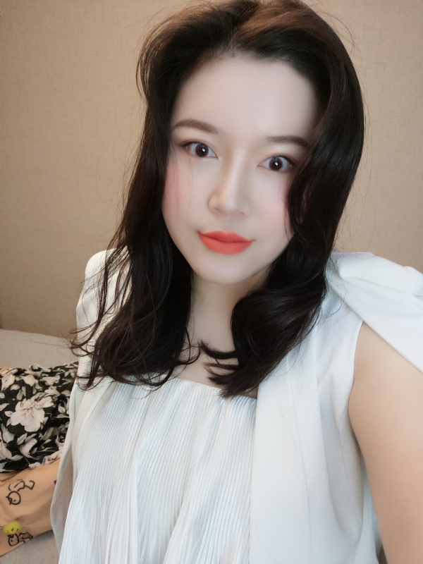 璐璐的第一张照片--福清相亲服务中心