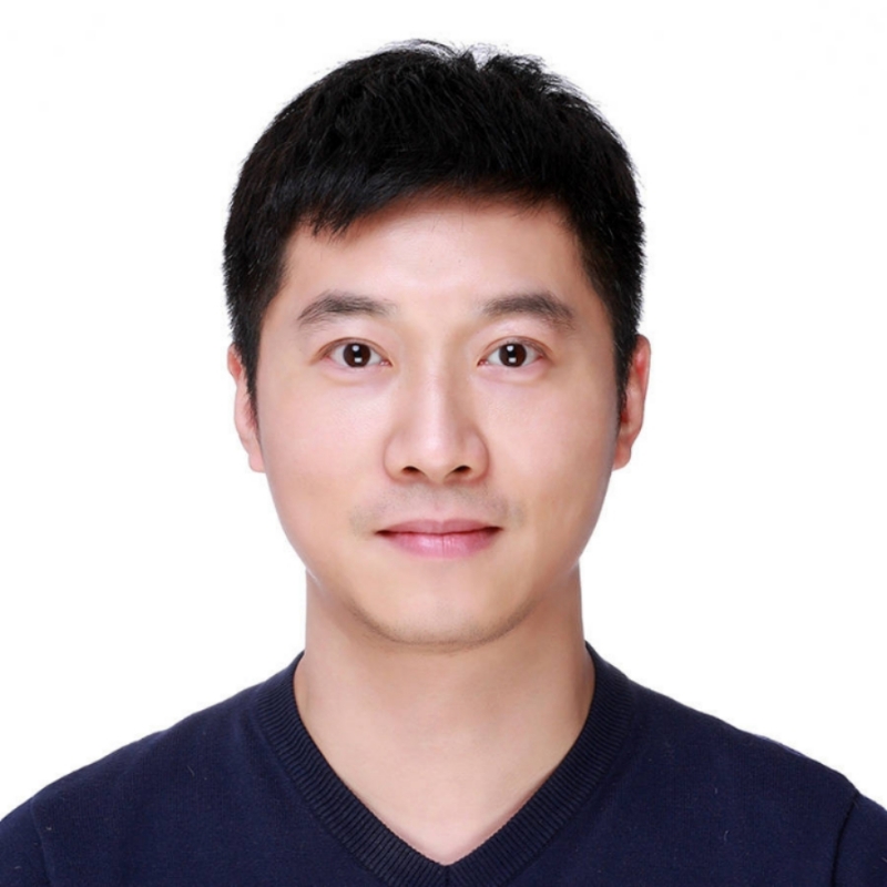 大手牵小手的第一张照片--福清相亲服务中心