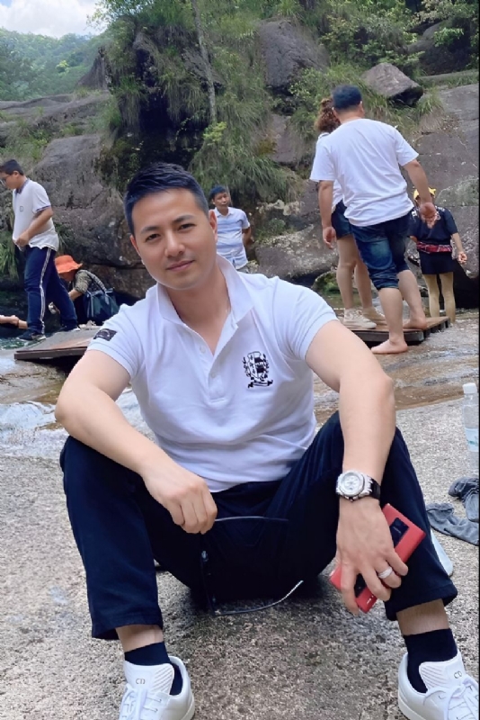 勿忘初心的第三张照片--福清相亲服务中心