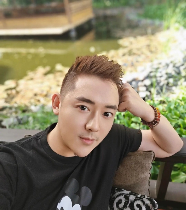 黄家豪的第二张照片--福清相亲服务中心