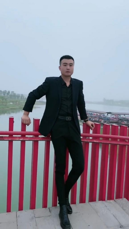 Albert的第一张照片--福清相亲服务中心