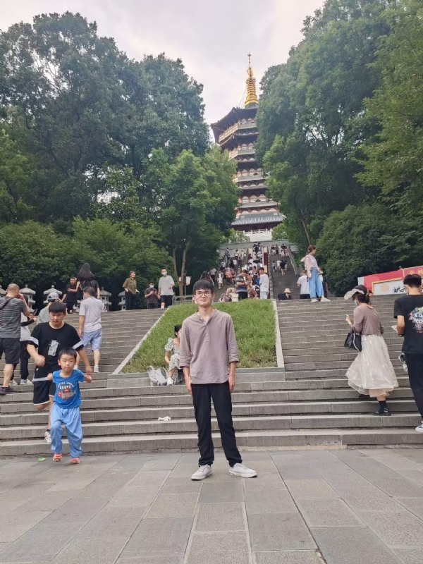 阳光男孩的第二张照片--福清相亲服务中心