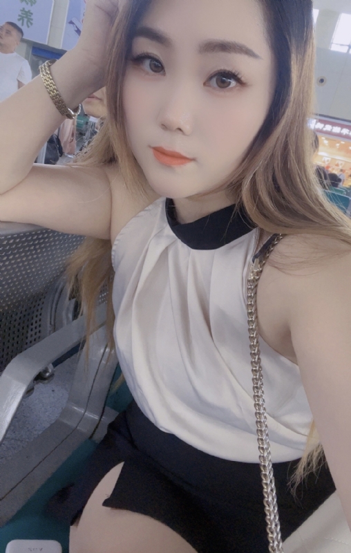 媛媛的第三张照片--福清相亲服务中心