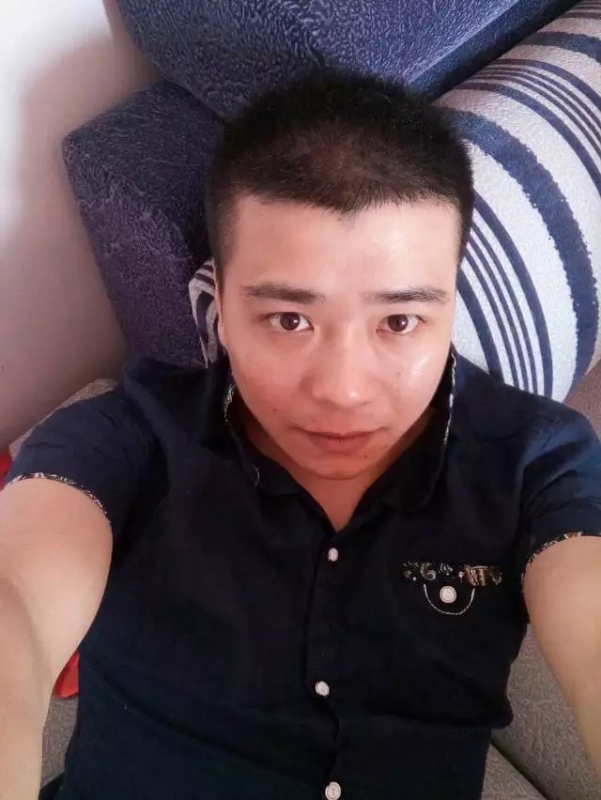 漫步的面包的第一张照片--福清相亲服务中心