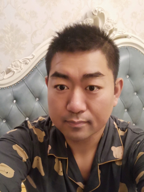 曾经的第一张照片--福清相亲服务中心