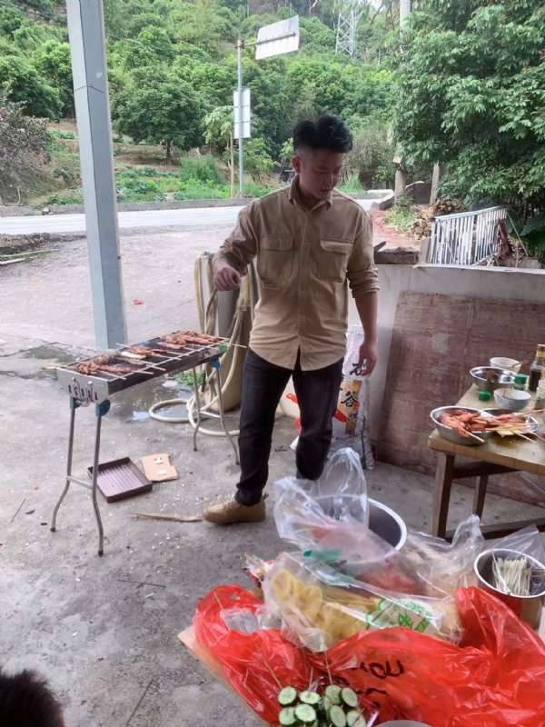 你黑我哟的第一张照片--福清相亲服务中心