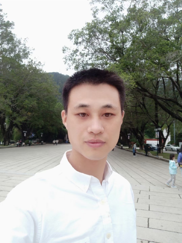 xu的第一张照片--福清相亲服务中心