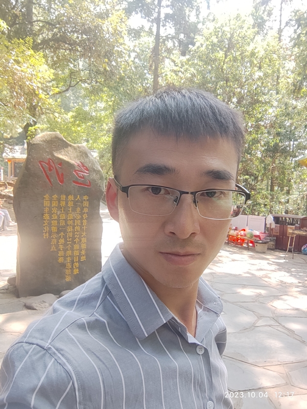 未来可期的第一张照片--福清相亲服务中心