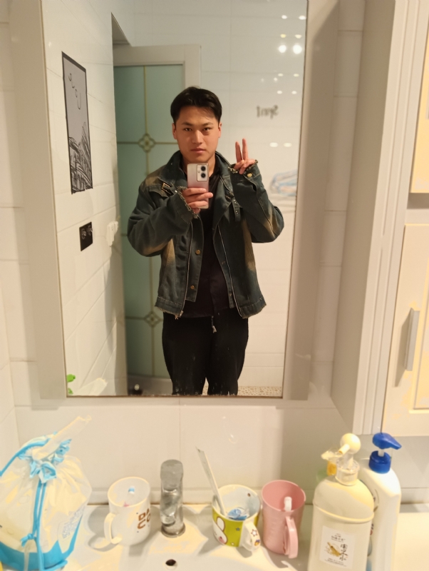 自律的MAN的第一张照片--福清相亲服务中心