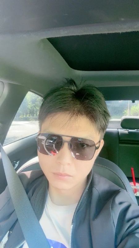 怀念的第一张照片--福清相亲服务中心