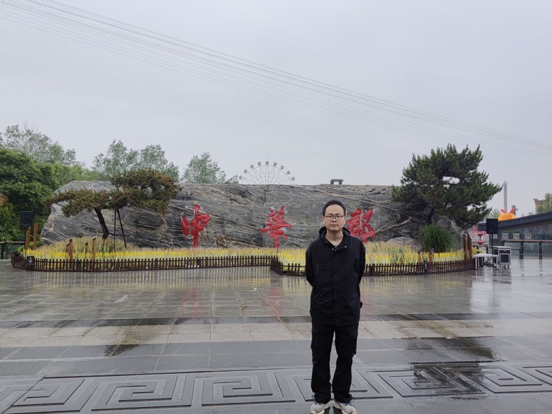 苏宾的第一张照片--福清相亲服务中心