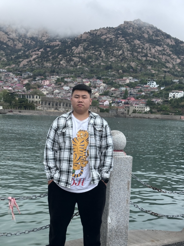 谨慎的第一张照片--福清相亲服务中心