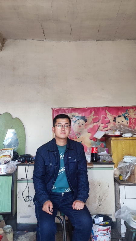 单身小王的第一张照片--福清相亲服务中心