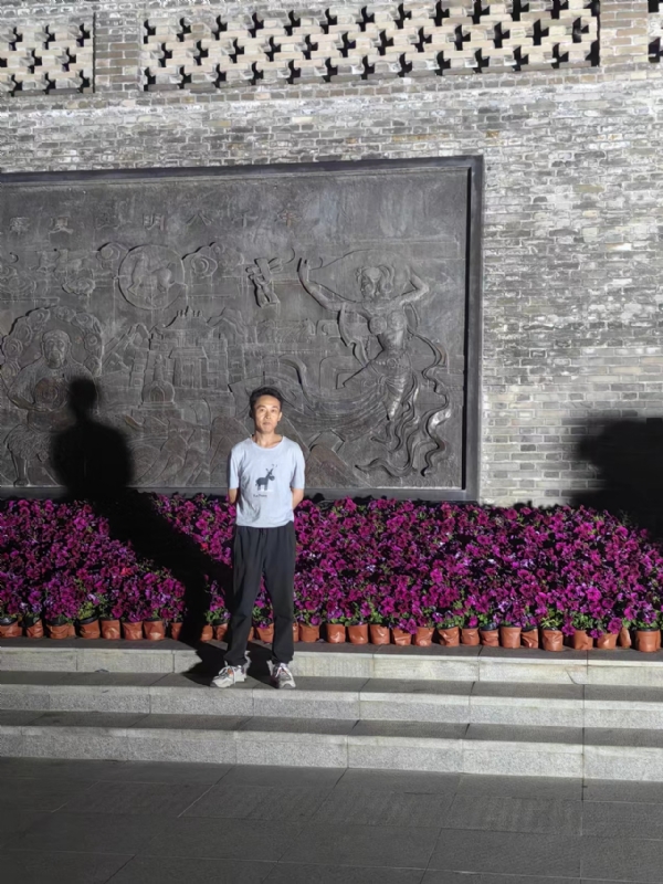 威风凛凛的第一张照片--福清相亲服务中心