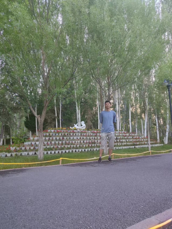 温默的第一张照片--福清相亲服务中心