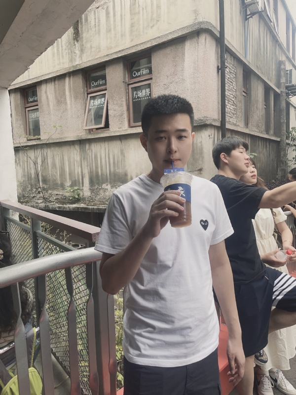 尚龙的第二张照片--福清相亲服务中心