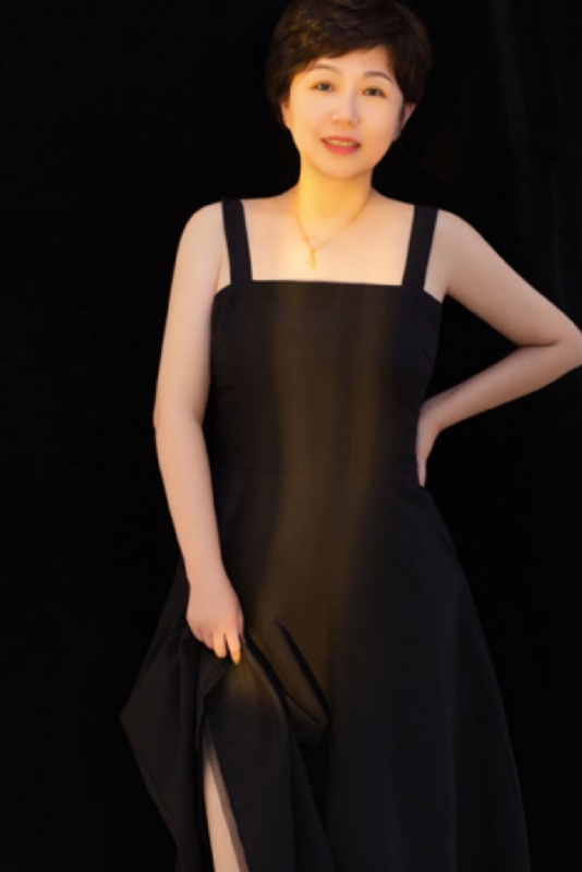 阿娜的第一张照片--福清相亲服务中心