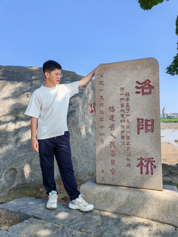 风尘的第三张照片--福清相亲服务中心