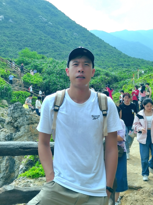 吴生的第二张照片--福清相亲服务中心