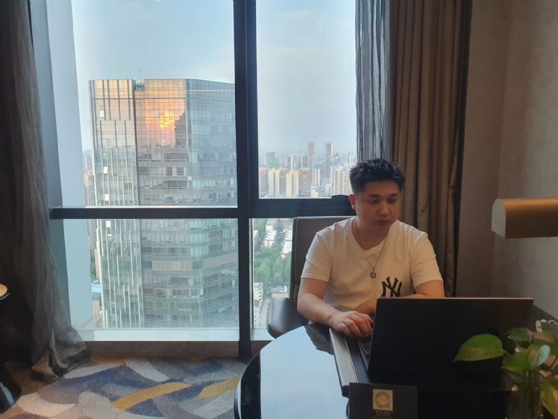 ying的第一张照片--福清相亲服务中心