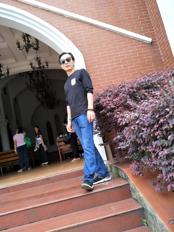 易进的第二张照片--福清相亲服务中心