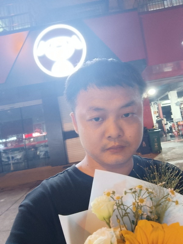 小陈的第一张照片--福清相亲服务中心