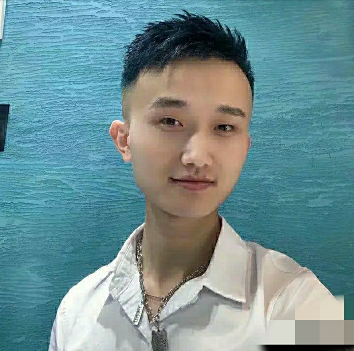 小哥哥的第一张照片--福清相亲服务中心